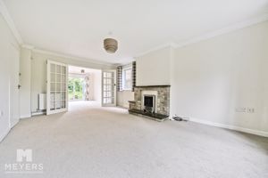 Photo 34- click for photo gallery